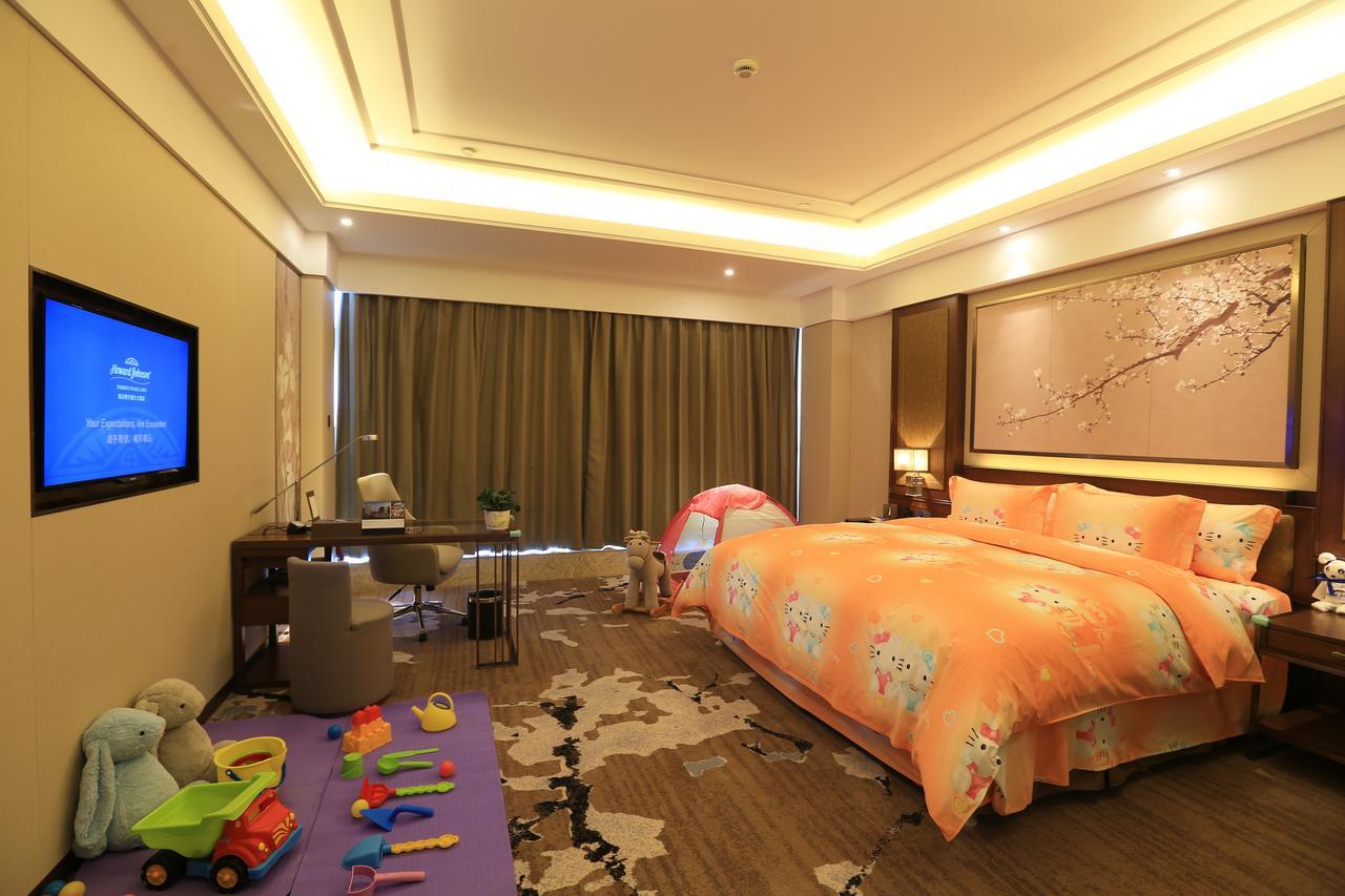 Howard Johnson Xiangyu Plaza Linyi Linyi  Exterior photo