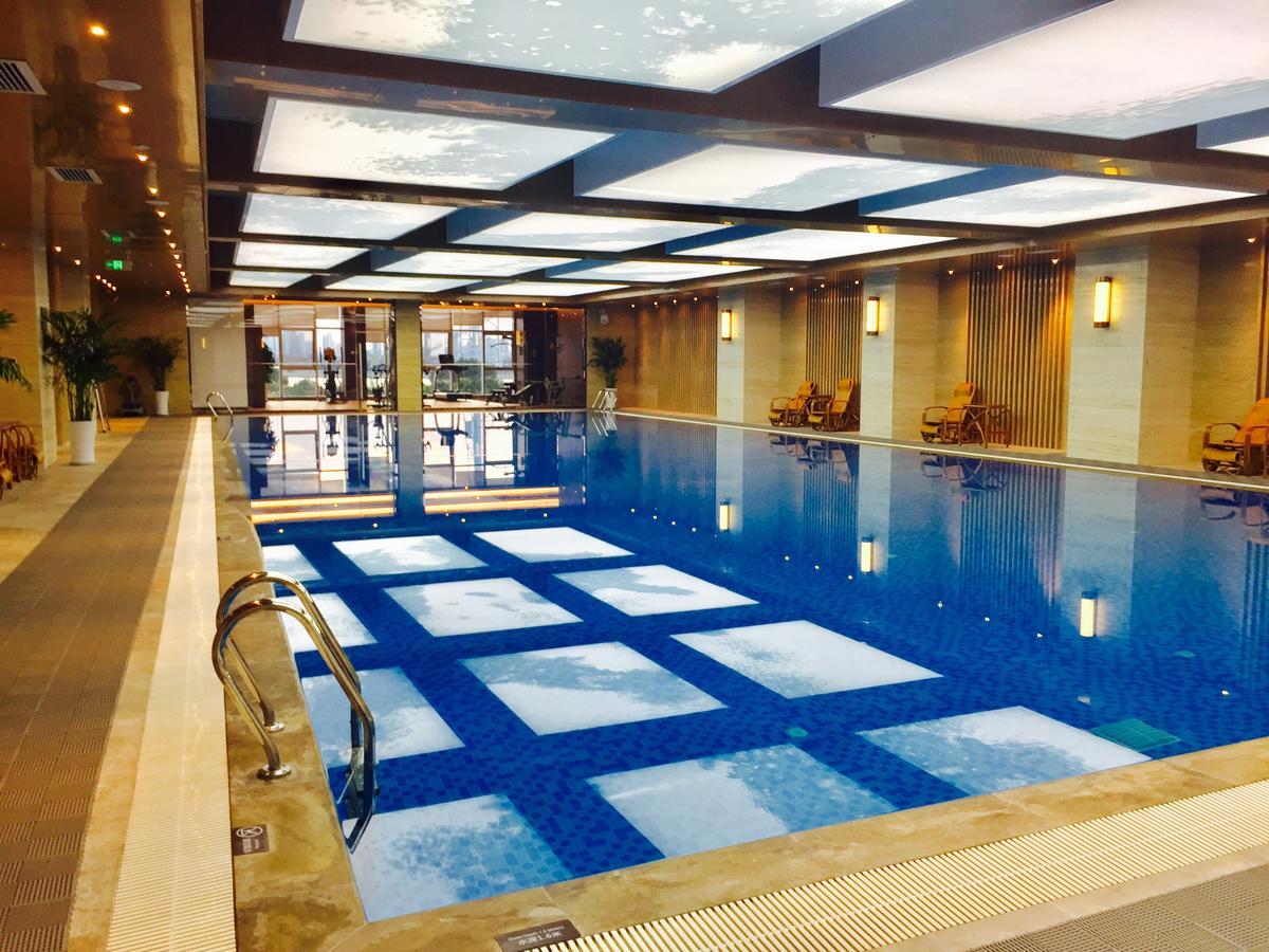 Howard Johnson Xiangyu Plaza Linyi Linyi  Exterior photo
